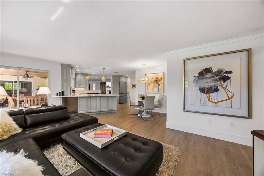 PARK SHORE - Residential