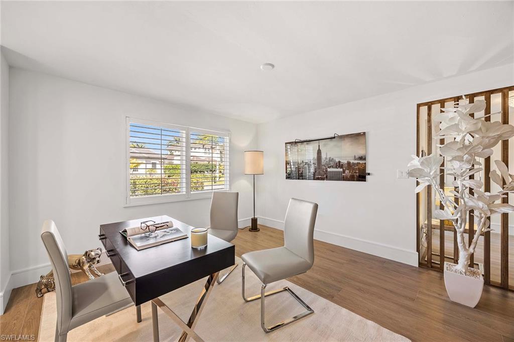 PARK SHORE - Residential