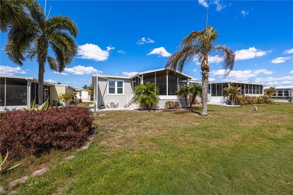 SIX LAKES COUNTRY CLUB - Residential