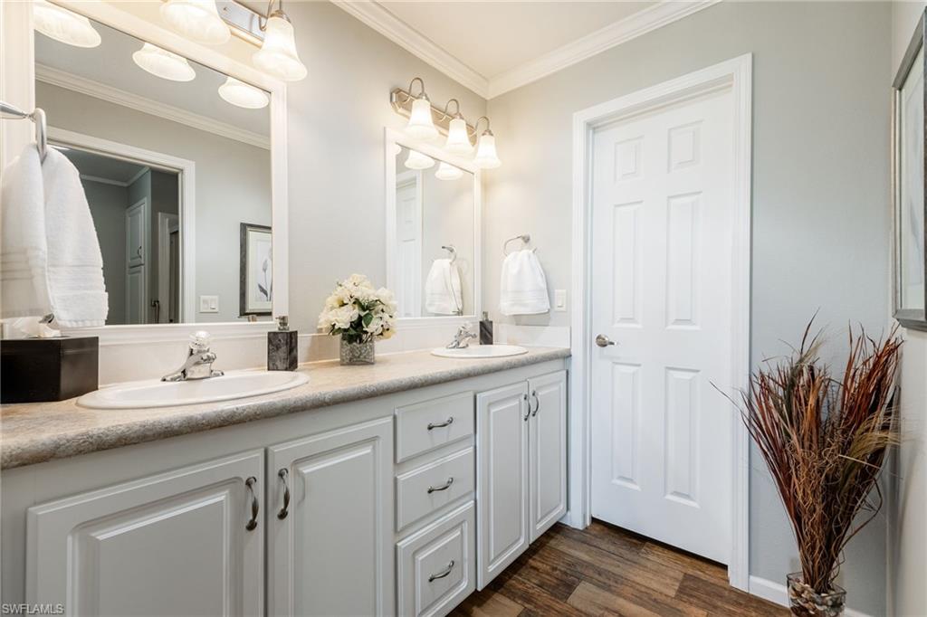 SIX LAKES COUNTRY CLUB - Residential