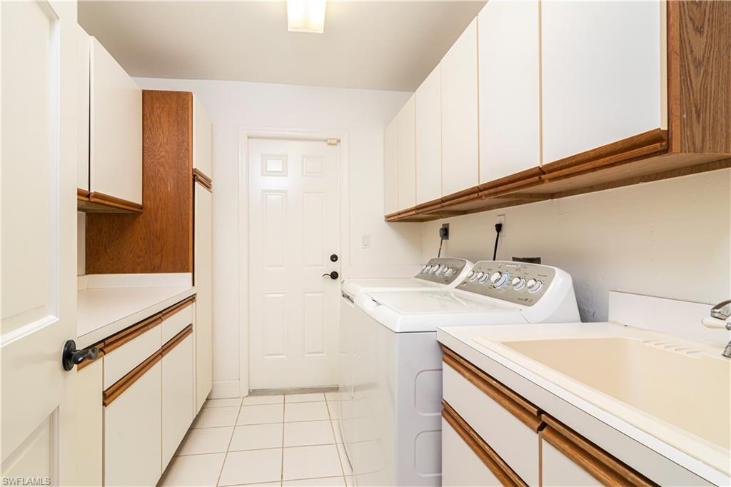 AQUALANE SHORES - Residential