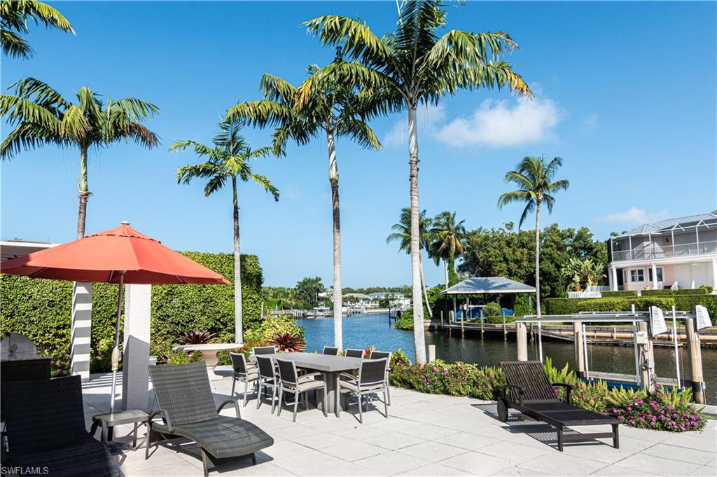 AQUALANE SHORES - Residential