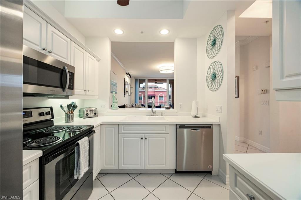 BAYFRONT - Residential Lease