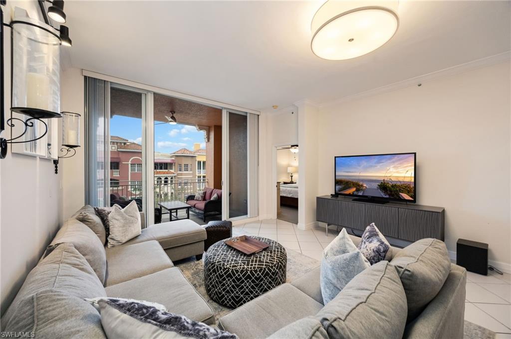 BAYFRONT - Residential Lease