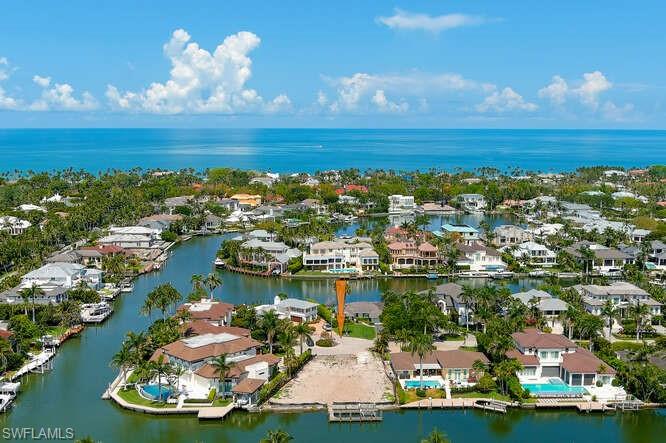 AQUALANE SHORES - Land