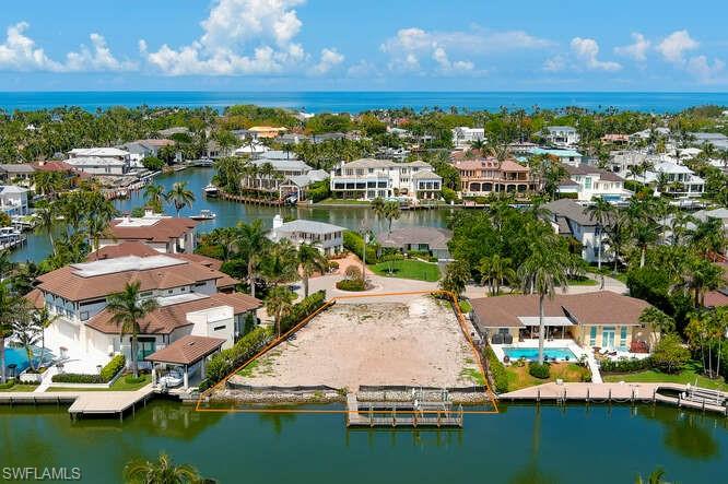 AQUALANE SHORES - Land