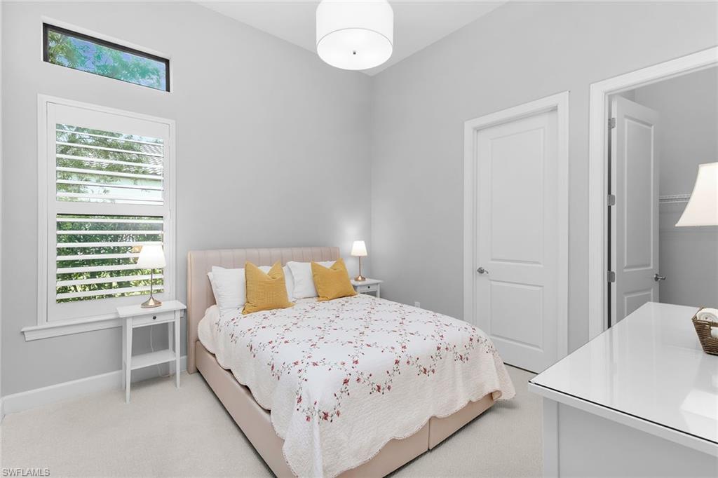 OYSTER HARBOR - Residential