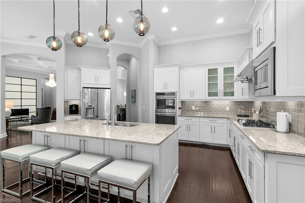 OYSTER HARBOR - Residential