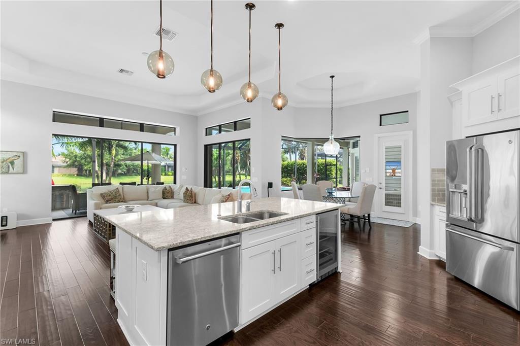 OYSTER HARBOR - Residential