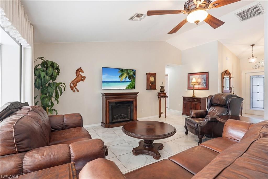 GOLDEN GATE ESTATES - Residential