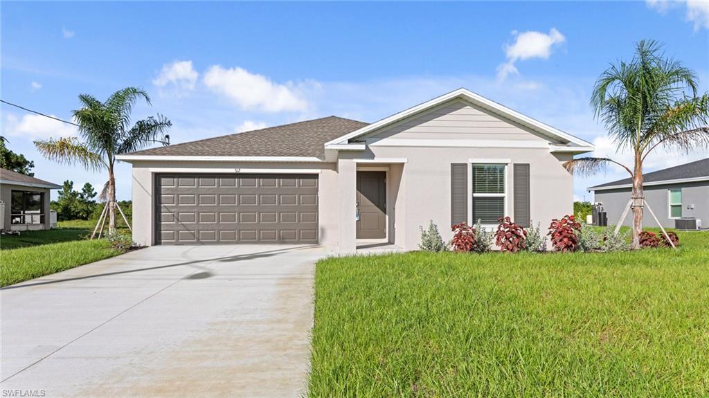 LEHIGH ACRES - Residential