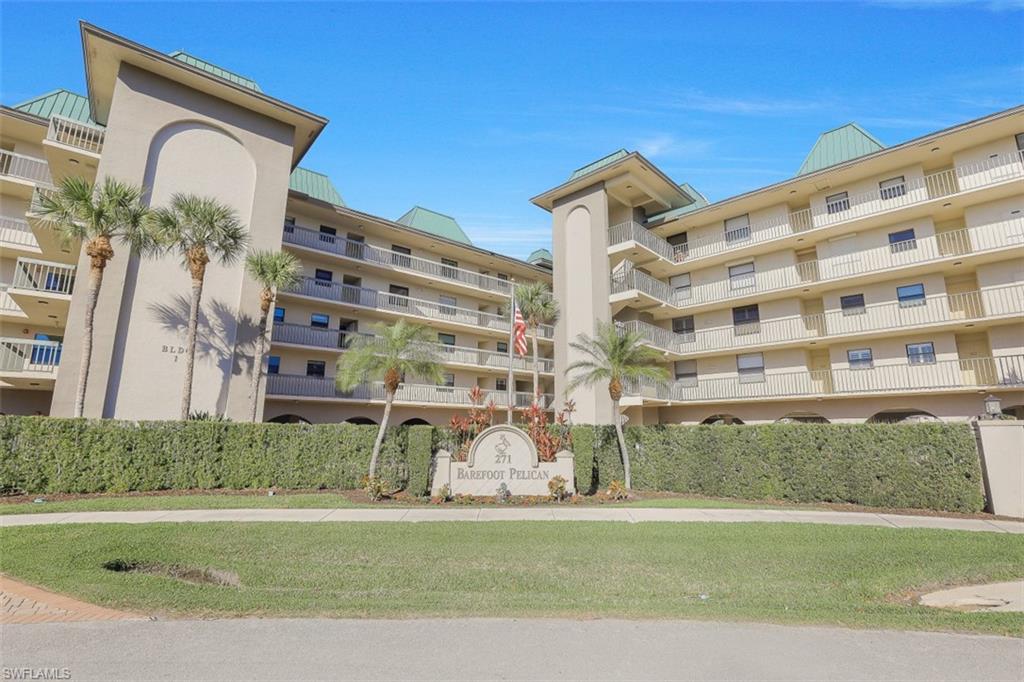 BAREFOOT PELICAN - Residential