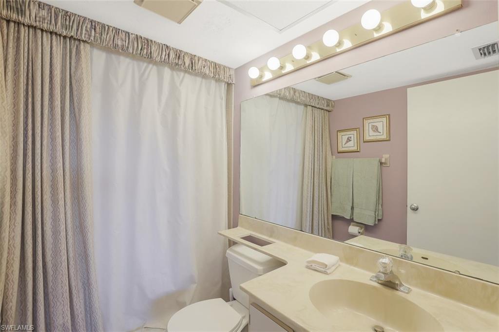 BAREFOOT PELICAN - Residential