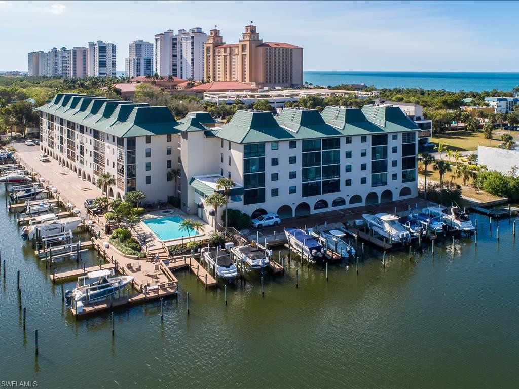 BAREFOOT PELICAN - Residential