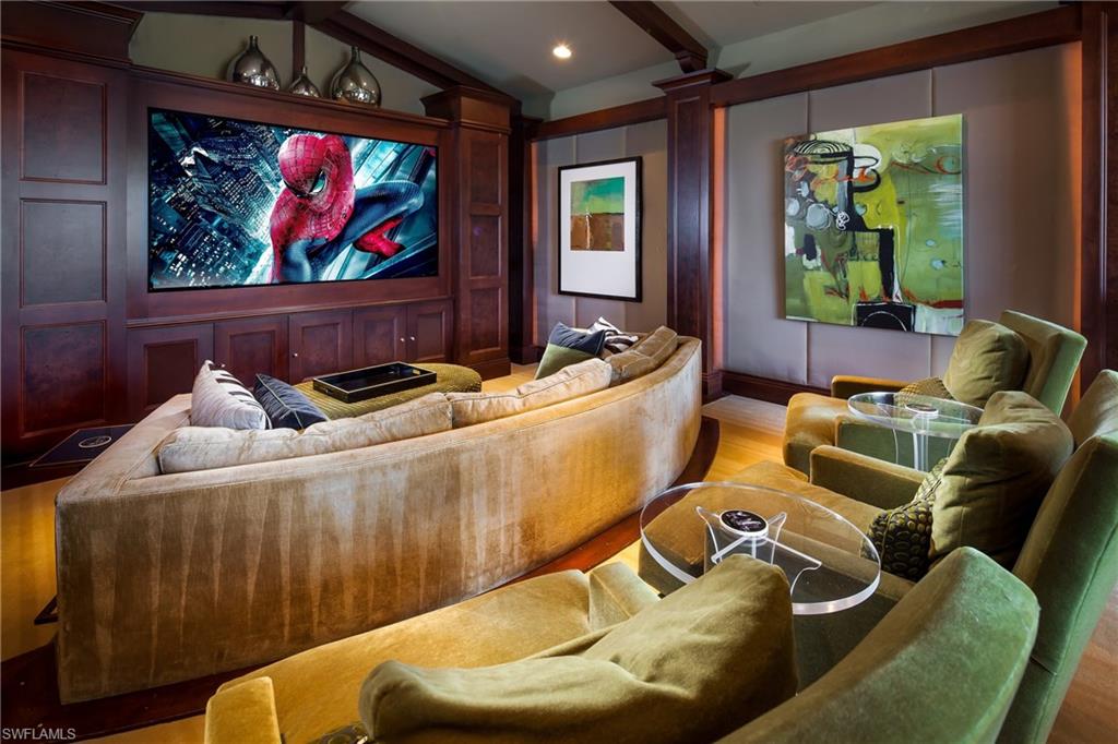 ISLE ROYALE - Residential