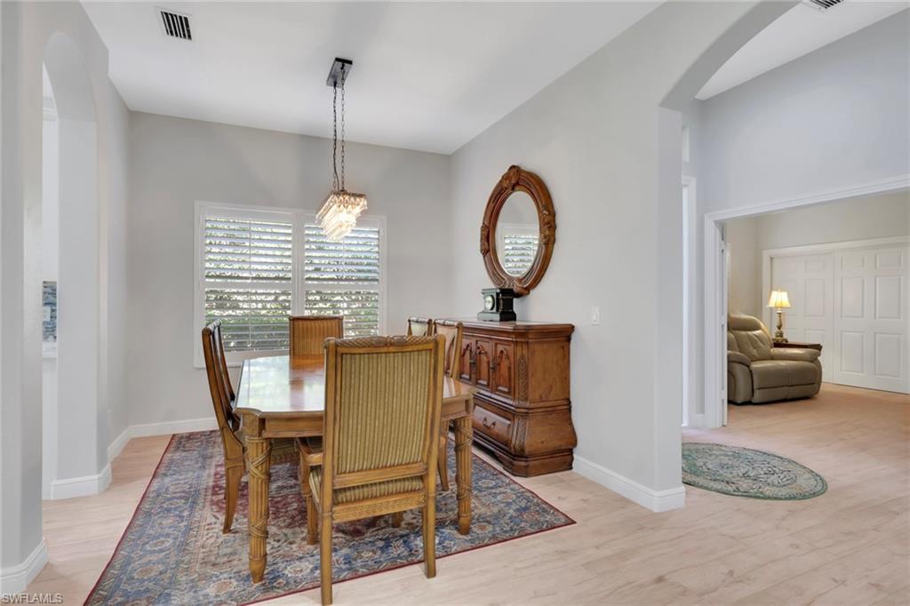 VILLA VISTANA - Residential