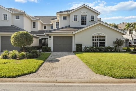 9151 Palmetto Ridge DR 202 ESTERO FL 34135