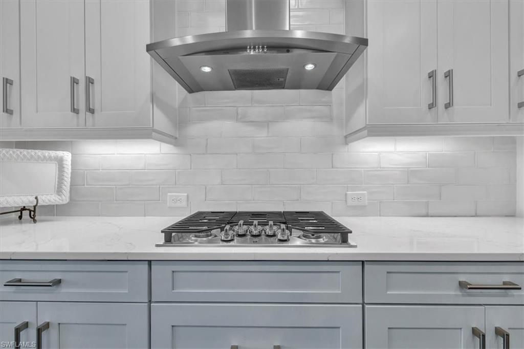 MAGNOLIA ISLES - Residential