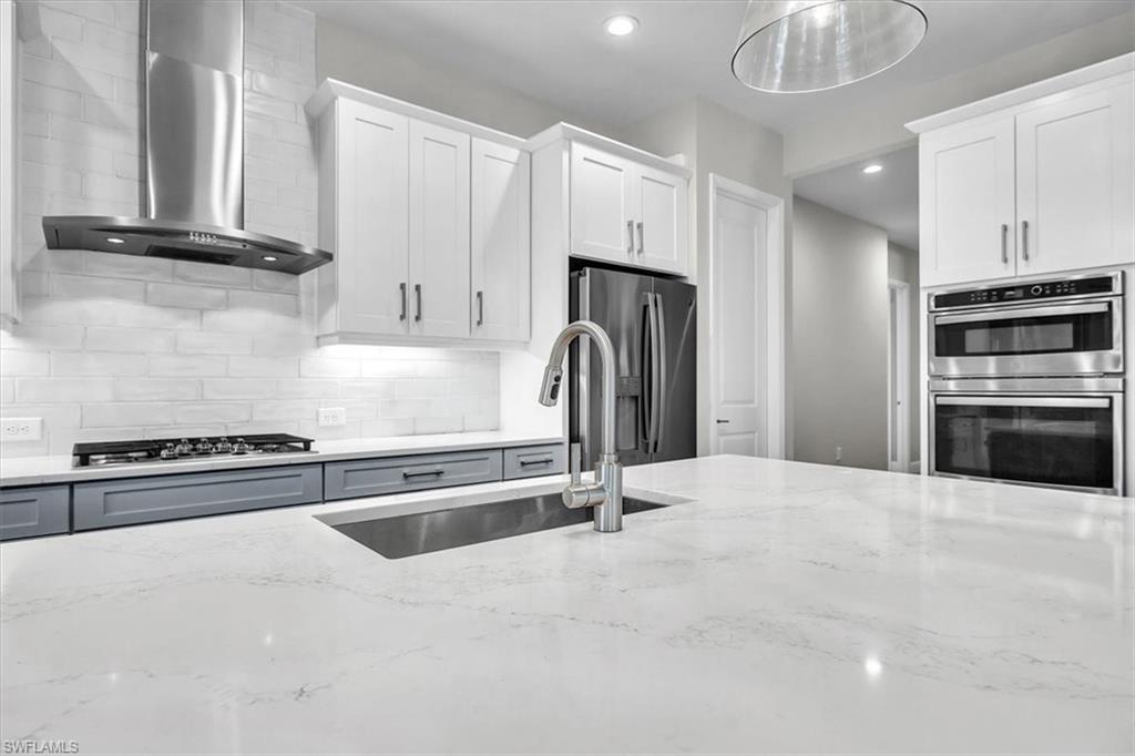 MAGNOLIA ISLES - Residential