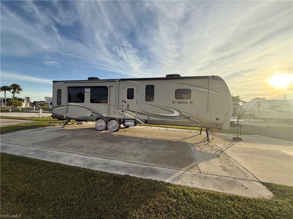 PALMETTO PALMS R V - Land