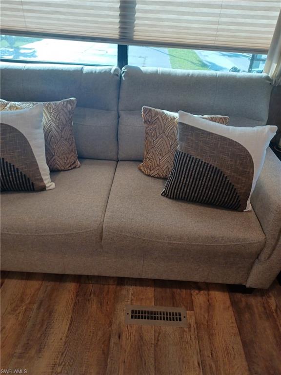 PALMETTO PALMS R V - Land