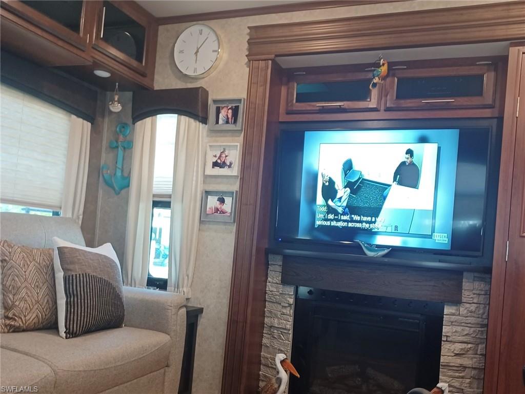 PALMETTO PALMS R V - Land