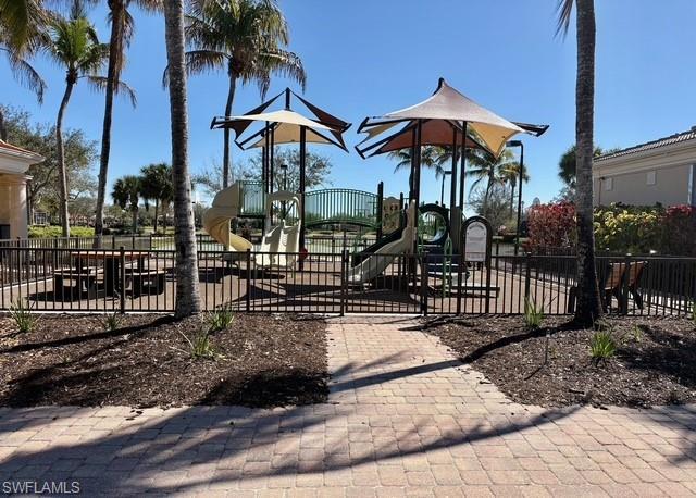 VERONA WALK - Residential