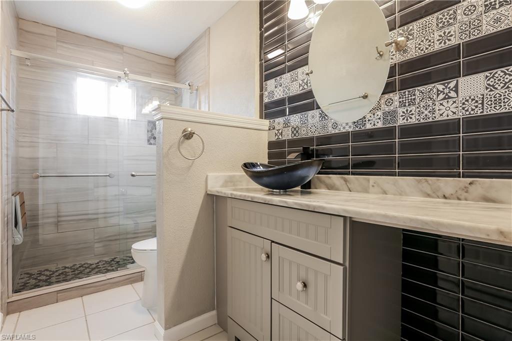 PORT CHARLOTTE - Residential Lease