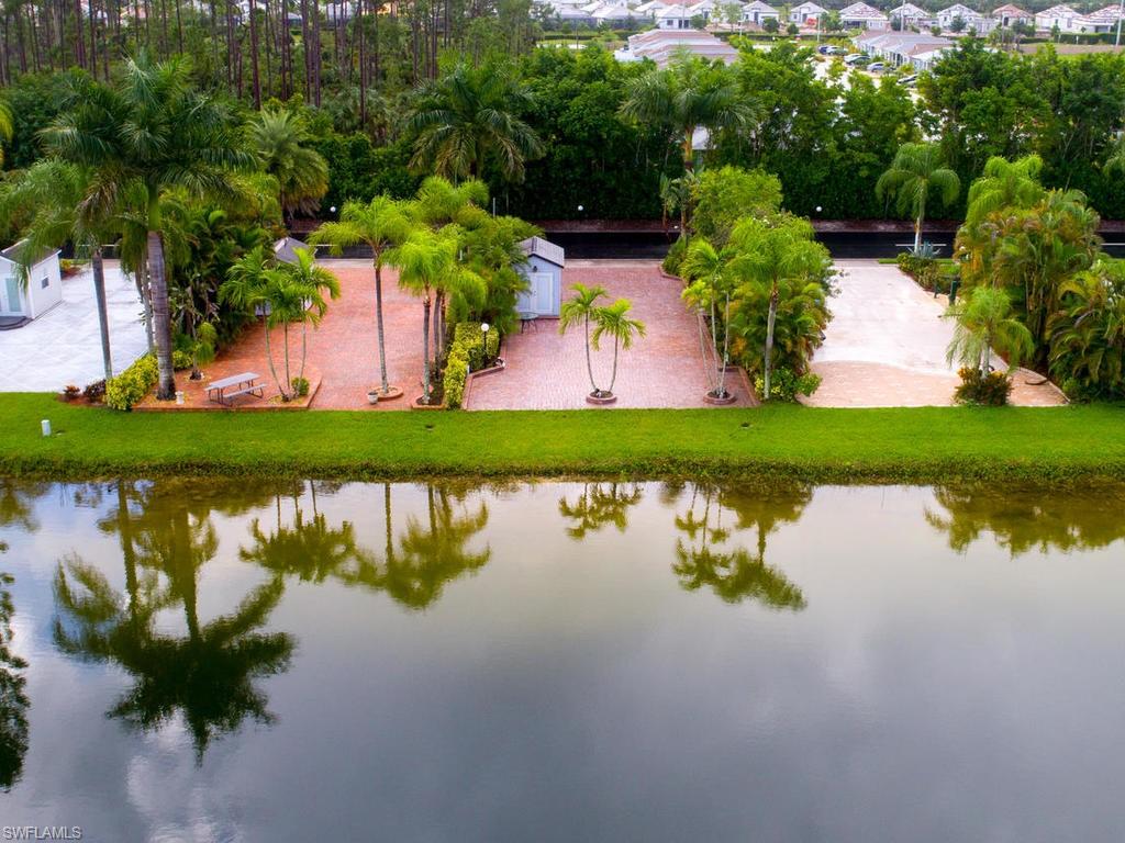 CRYSTAL LAKE RV RESORT - Land