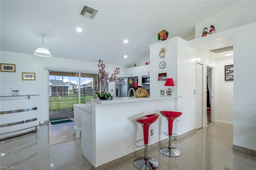 CAPE CORAL - Residential Lease