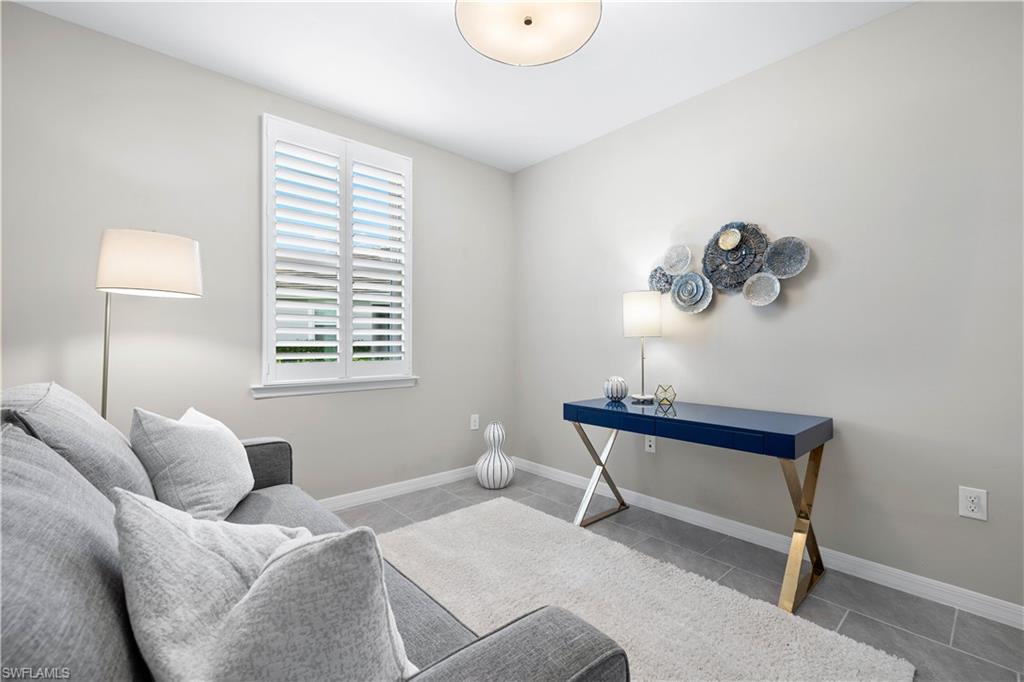 CORAL HARBOR - Residential Lease