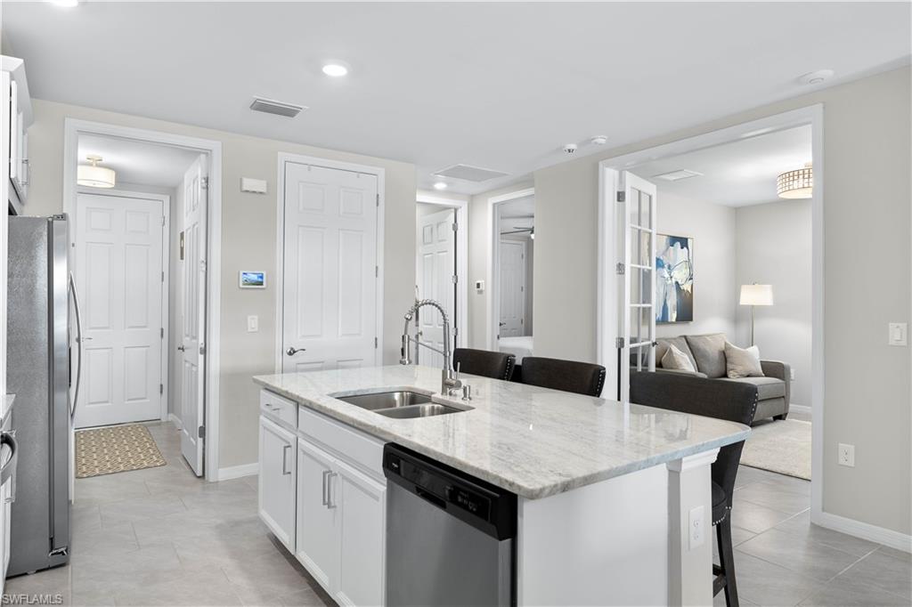 CORAL HARBOR - Residential Lease