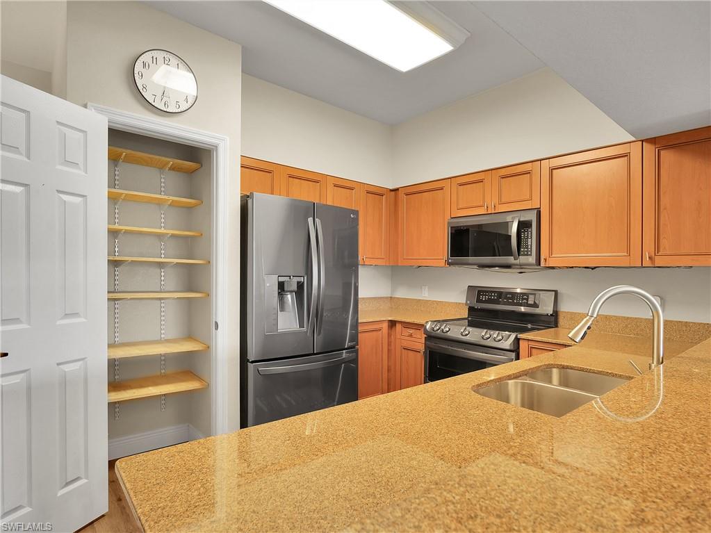 20131 Estero Gardens CIR 106