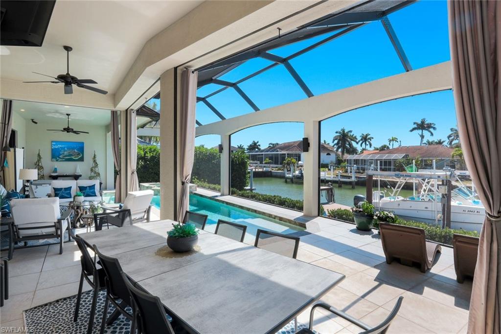 MARCO BEACH - Residential