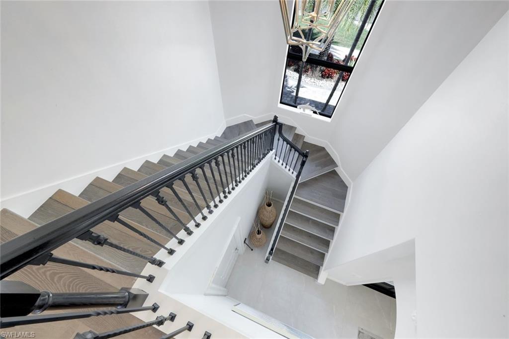 MARCO BEACH - Residential