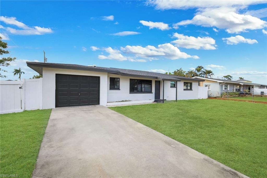 BERTS BAYSHORE MANOR - Residential Lease