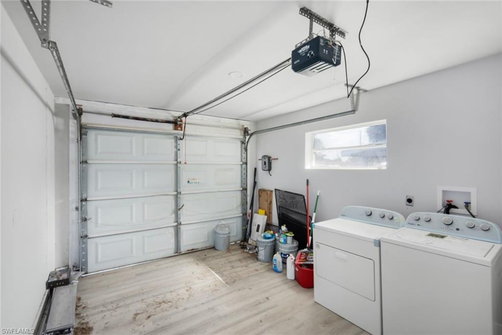 BERTS BAYSHORE MANOR - Residential Lease