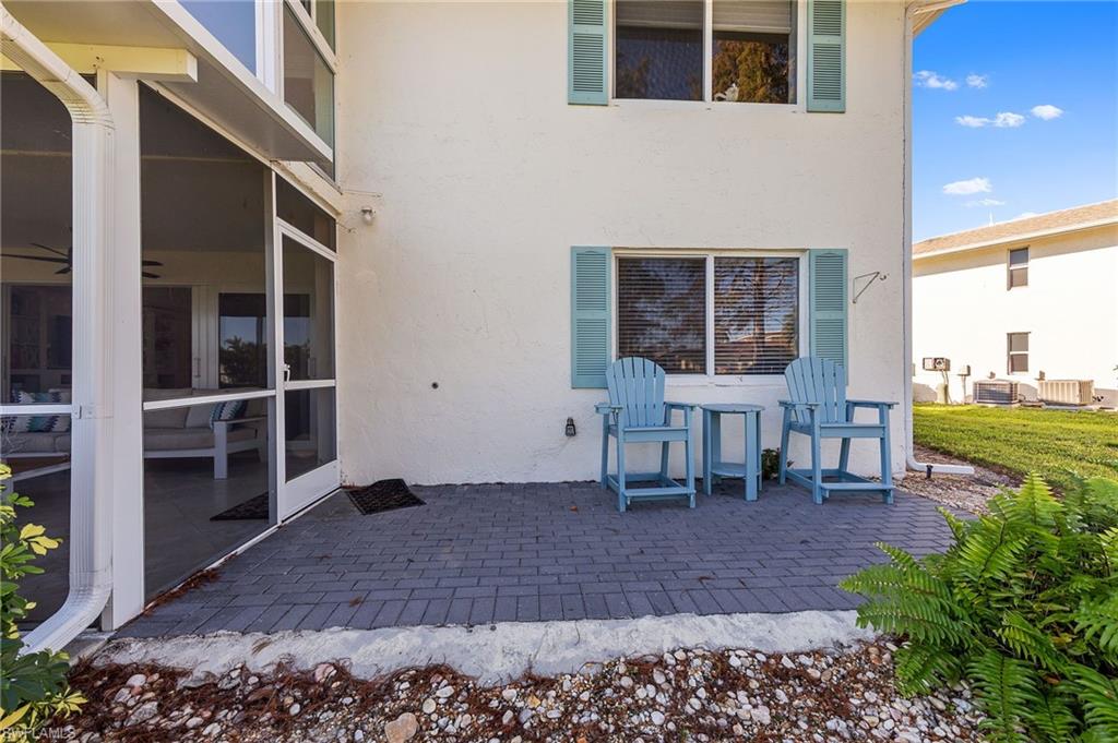 GLADES COUNTRY CLUB - Residential