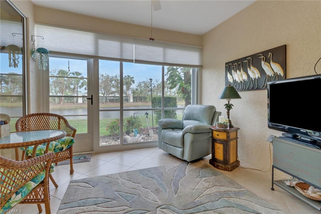 SABAL POINTE - Residential