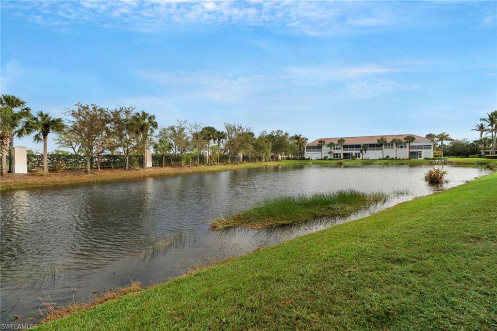 SABAL POINTE - Residential