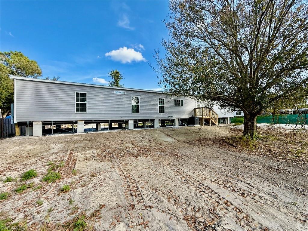 SUNCOAST ESTATE - Residential