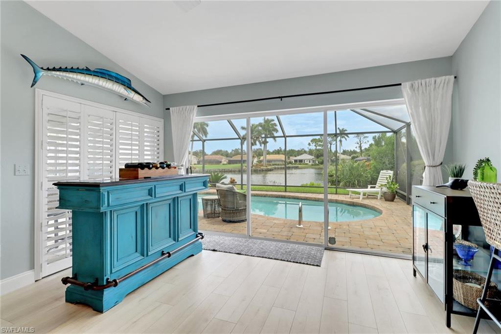 OLDE HICKORY GOLF & COUNTRY CLUB - Residential