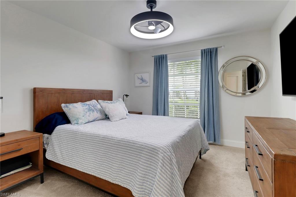 OLDE HICKORY GOLF & COUNTRY CLUB - Residential