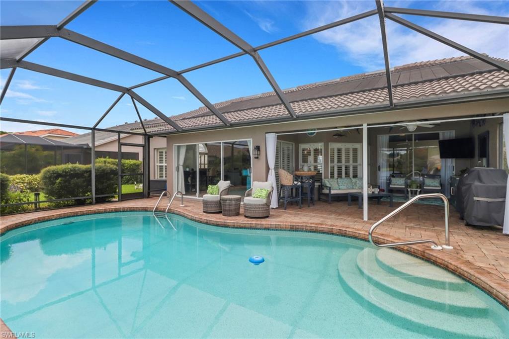 OLDE HICKORY GOLF & COUNTRY CLUB - Residential