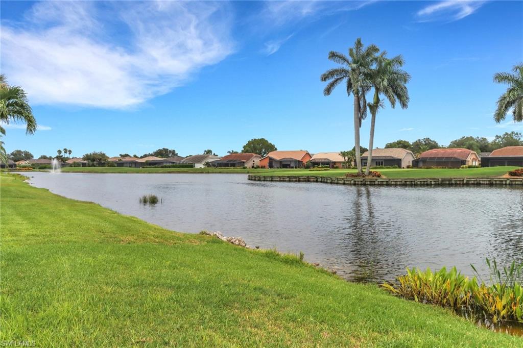 OLDE HICKORY GOLF & COUNTRY CLUB - Residential