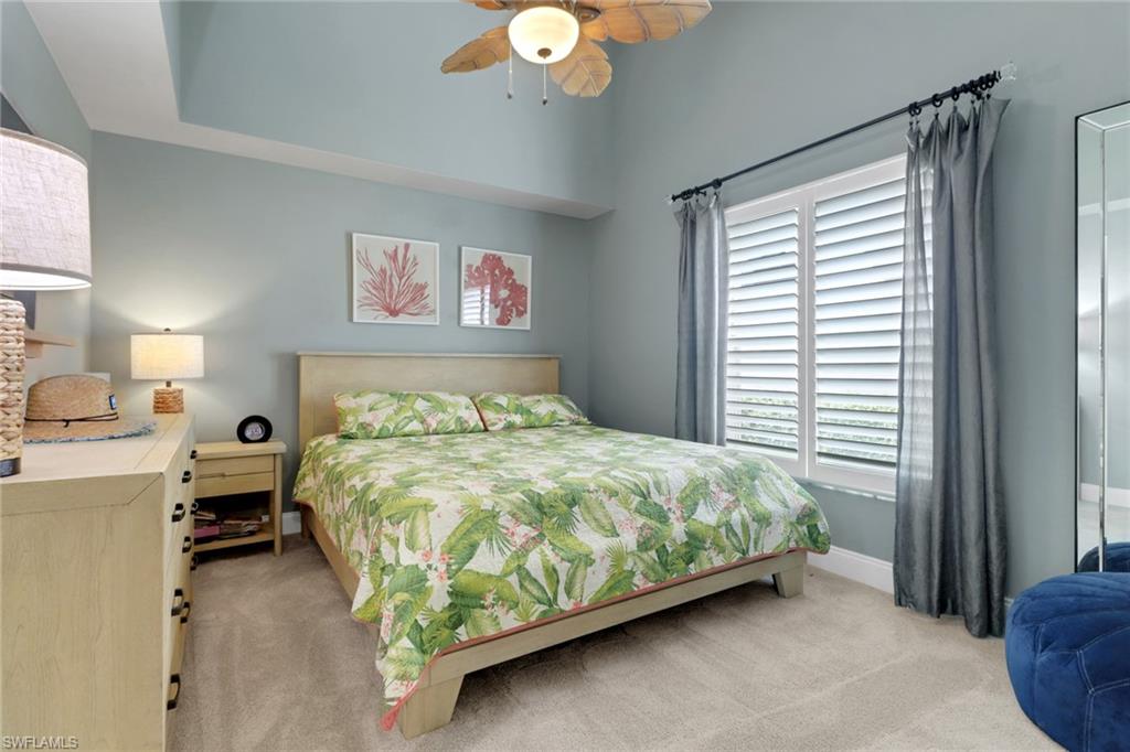 OLDE HICKORY GOLF & COUNTRY CLUB - Residential