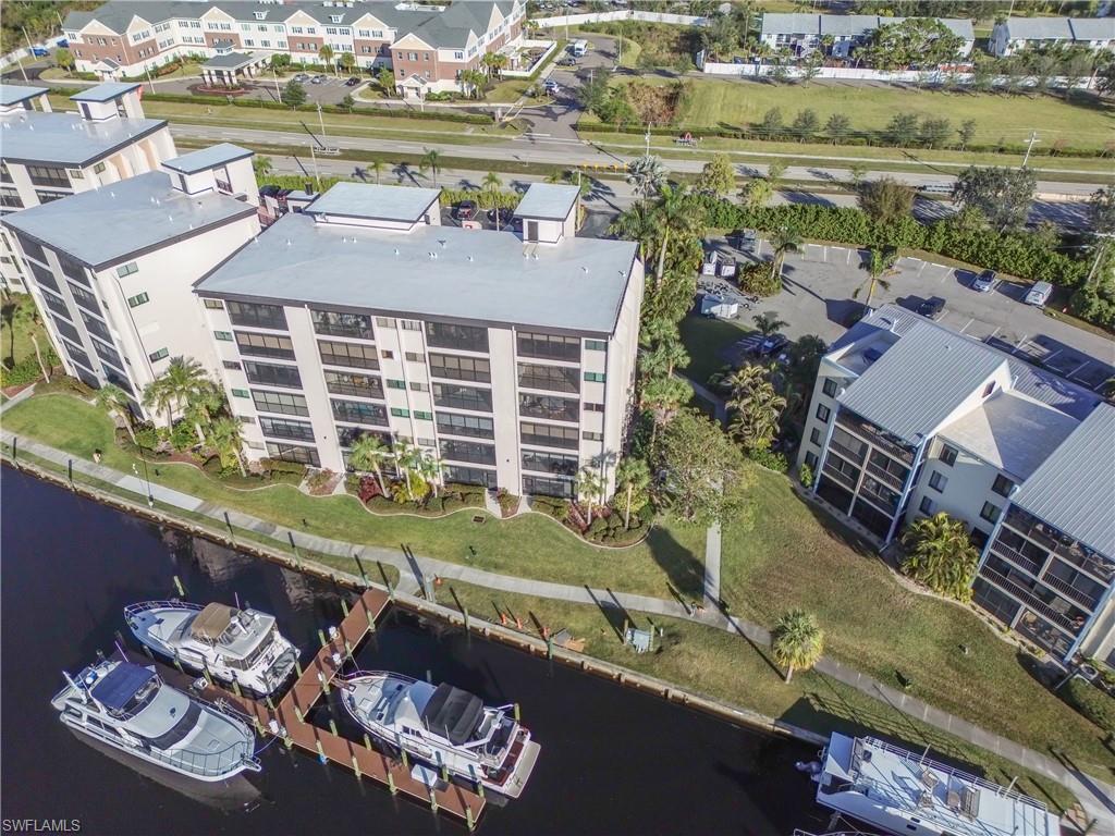 PARKWAY CONDO - Residential