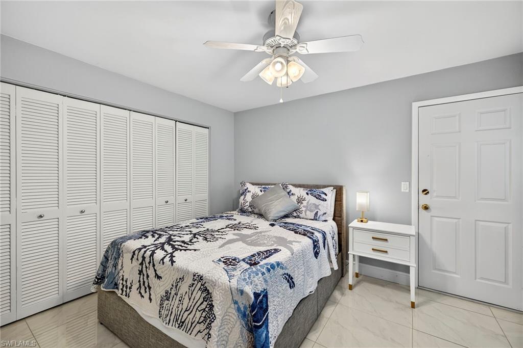 LAKEWOOD VILLAS - Residential Lease