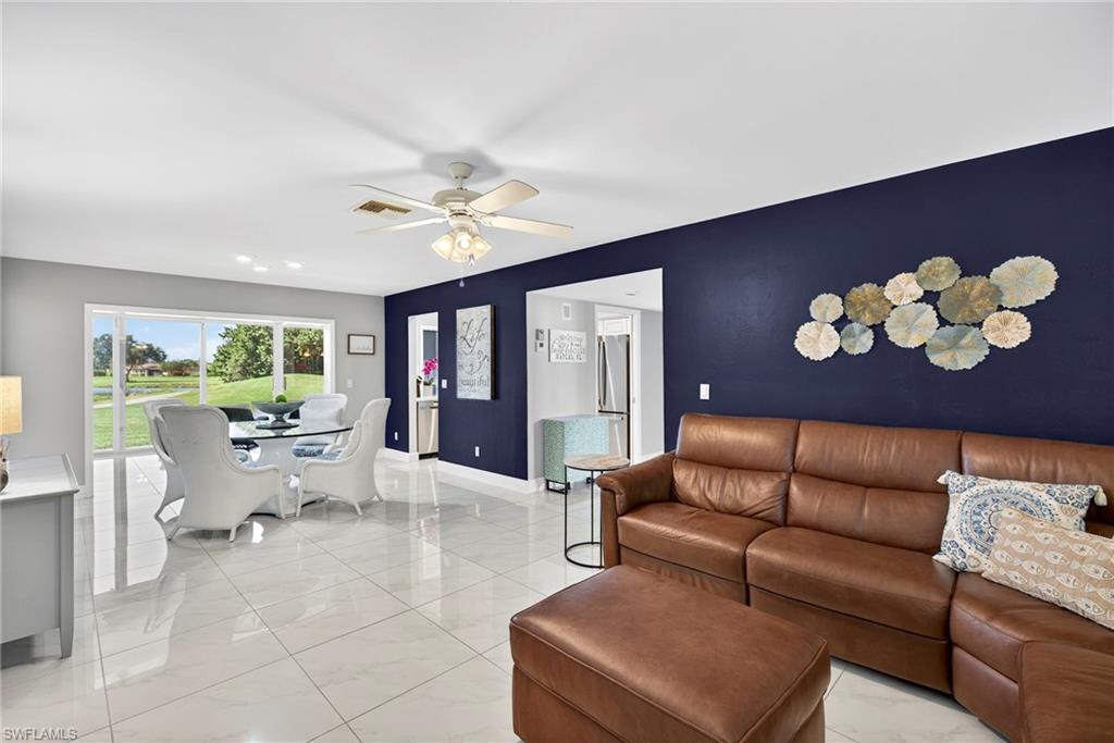 LAKEWOOD VILLAS - Residential Lease