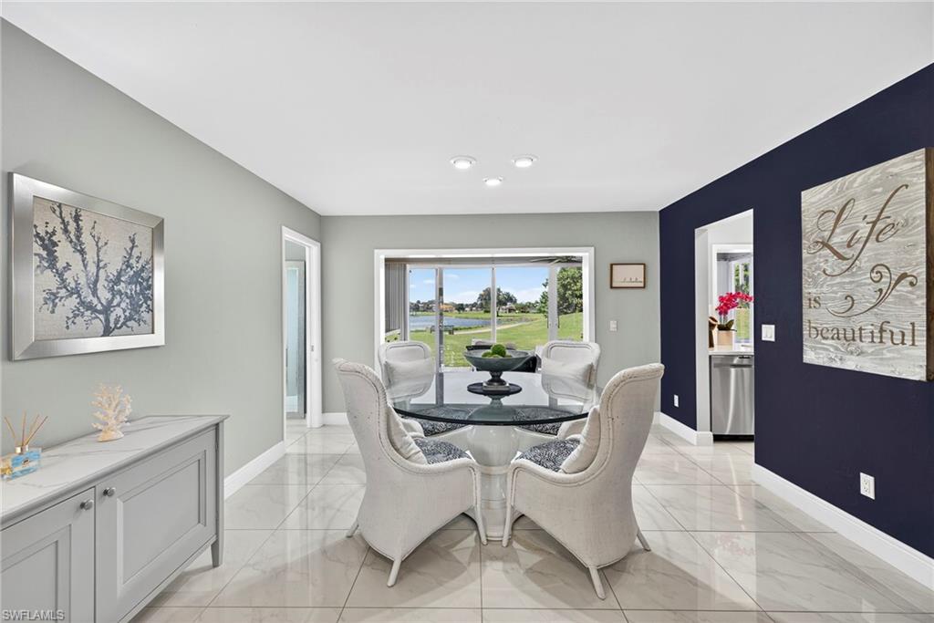 LAKEWOOD VILLAS - Residential Lease